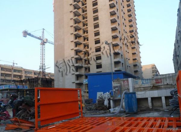 我公司為河南駐馬店市新三鼎工程建設有限公司定制GL-100T工程洗輪機5.jpg