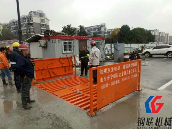 中鐵四局杭州紫金港路改造項目3.jpg